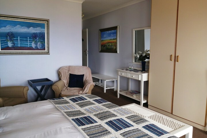 Room 15 of 70