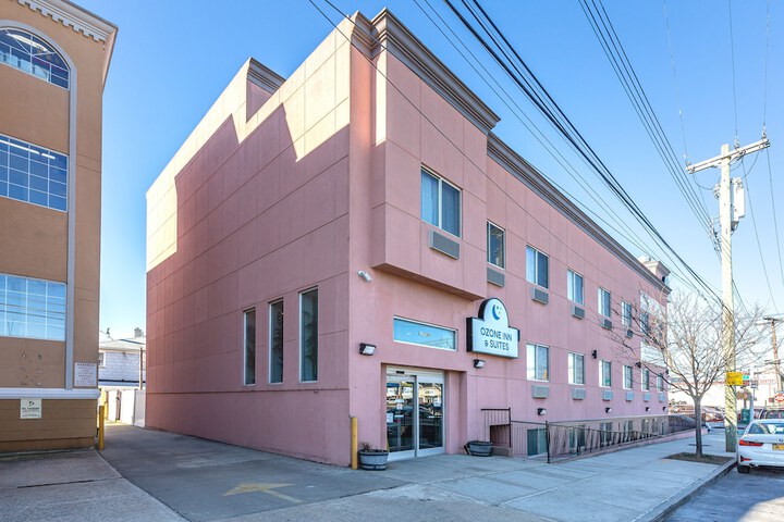 Hotel 75 of 75