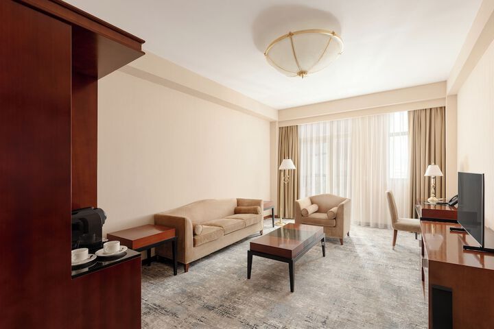 Room 14 of 124