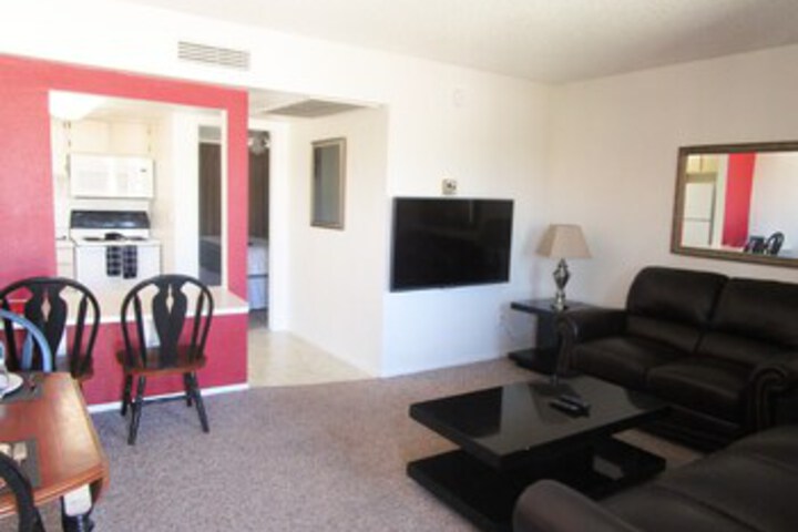 Room 11 of 30