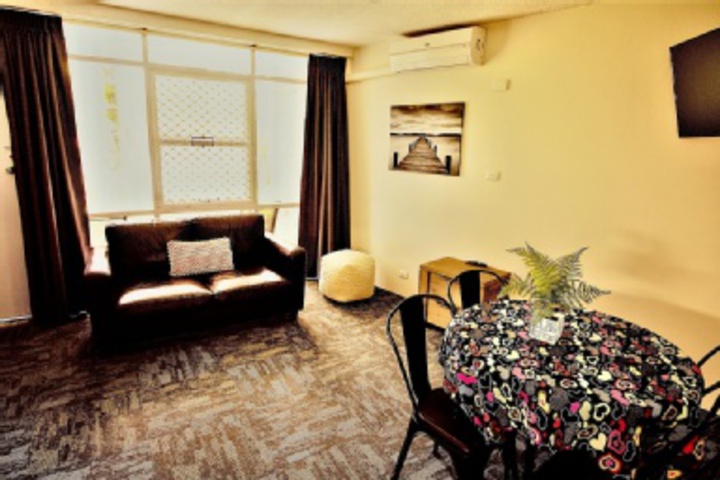 Room 202 of 228