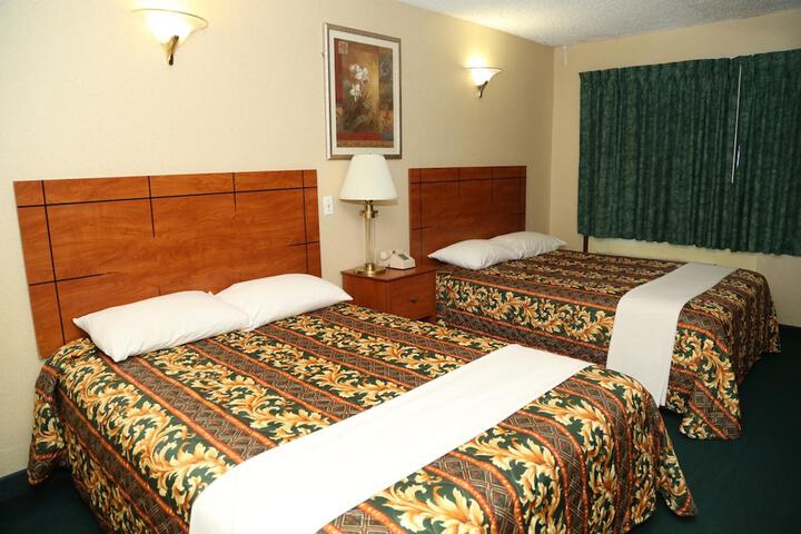 Room 21 of 37