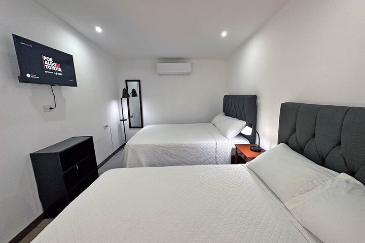 Room 13 of 46