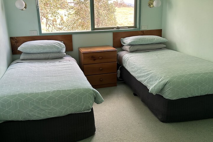 Room 4 of 149