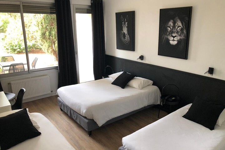 Room 19 of 51
