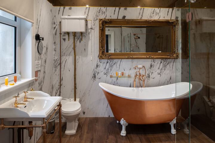 Bath Photo