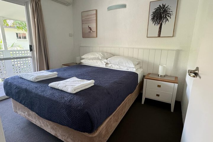Room 18 of 76