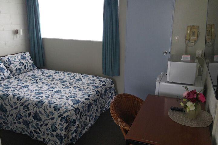 Room 15 of 86