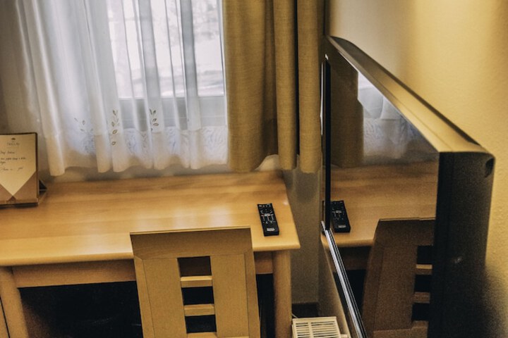 Room 10 of 58