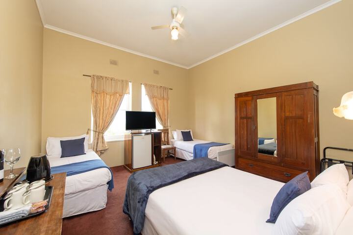 Room 14 of 44