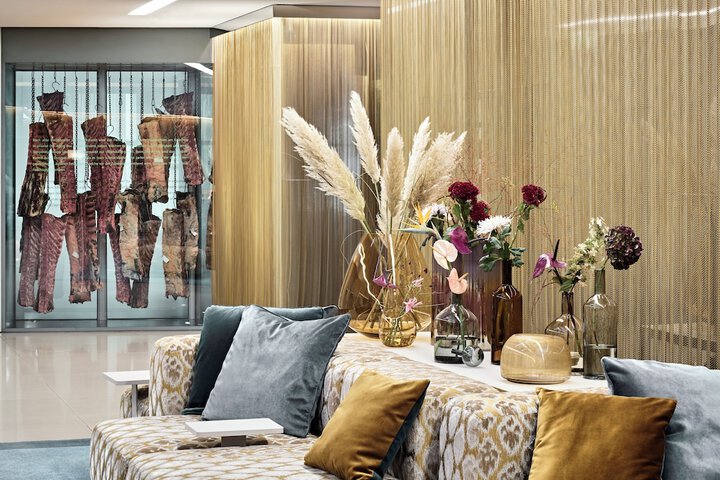 Guest Lobby