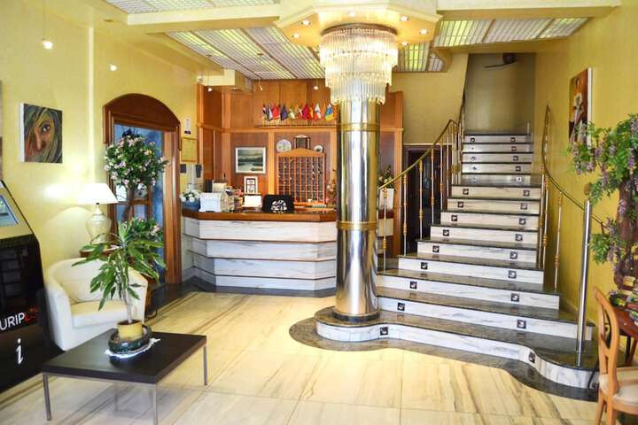 Lobby Photos
