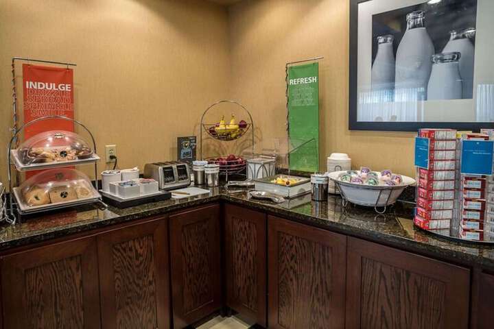 Breakfast area