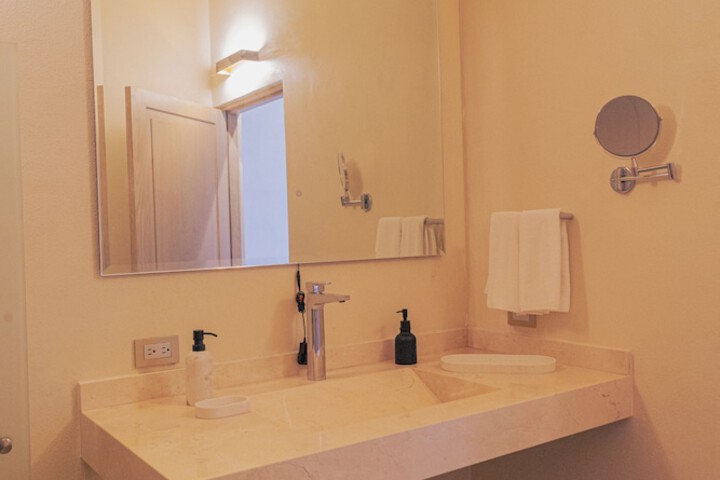 Room 38 of 71