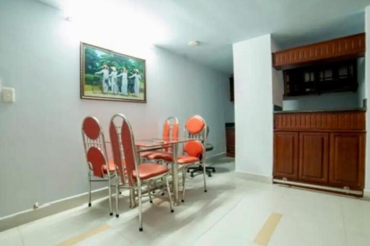 Hotel Suite Photo