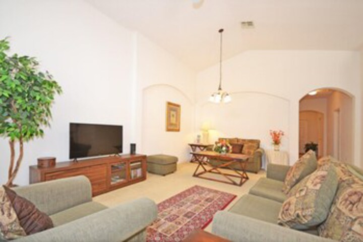 Room 13 of 26