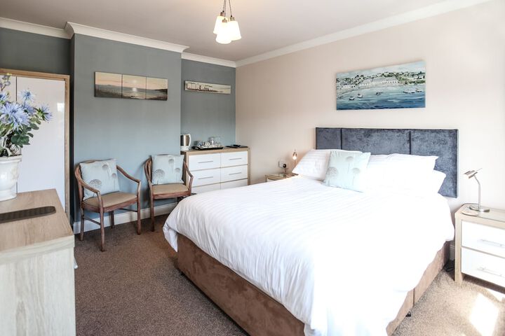 Room 5 of 46