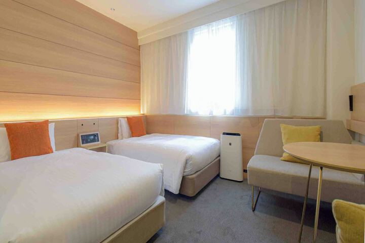 Room 18 of 44