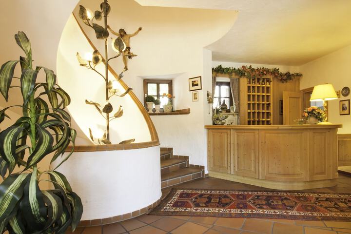 Hotel Interior 2 of 12