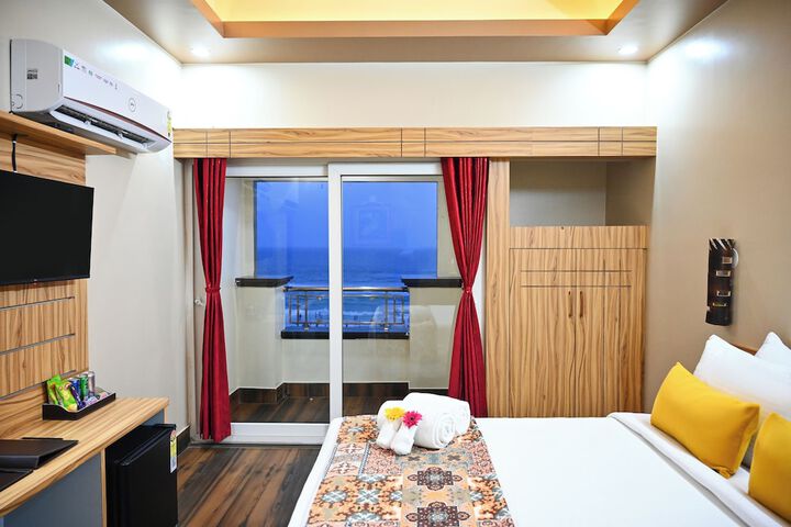 Room 27 of 52