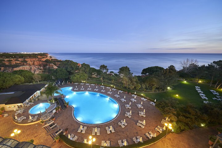 Pool Hotel