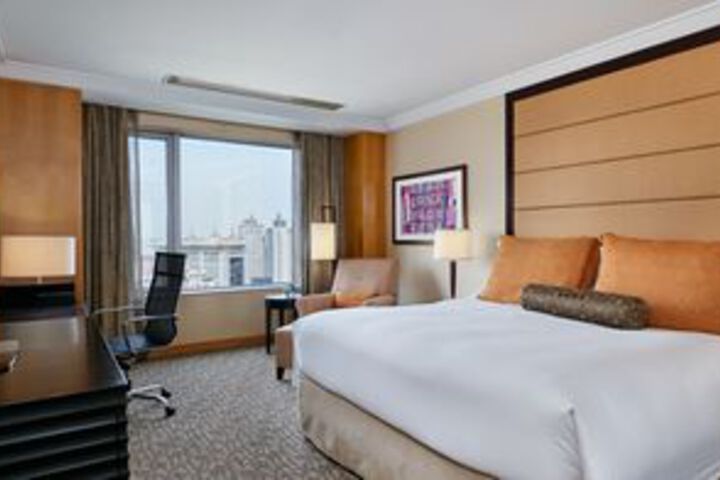 Room 21 of 93