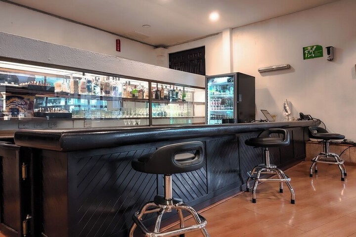 Lounge 165 of 215