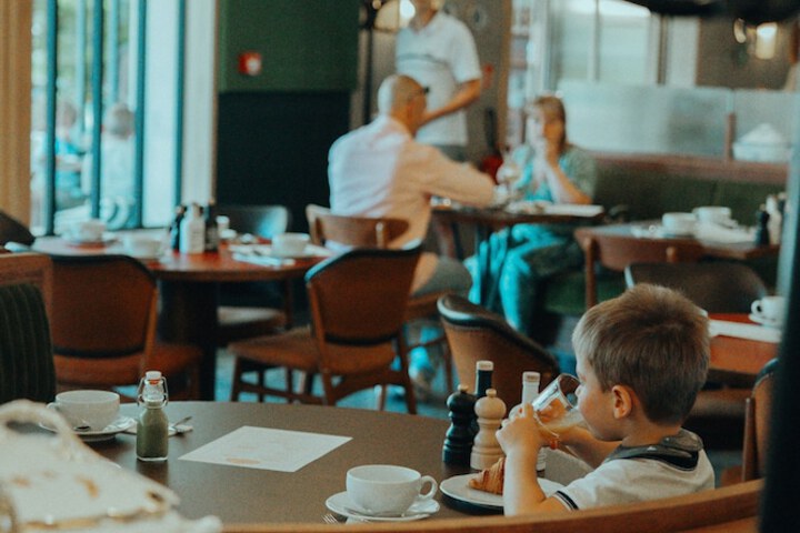 Dining 58 of 71