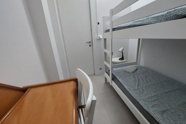 Room 20 of 43