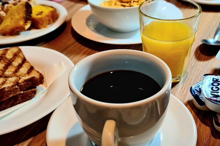 Breakfast/Coffee Service 49 of 82