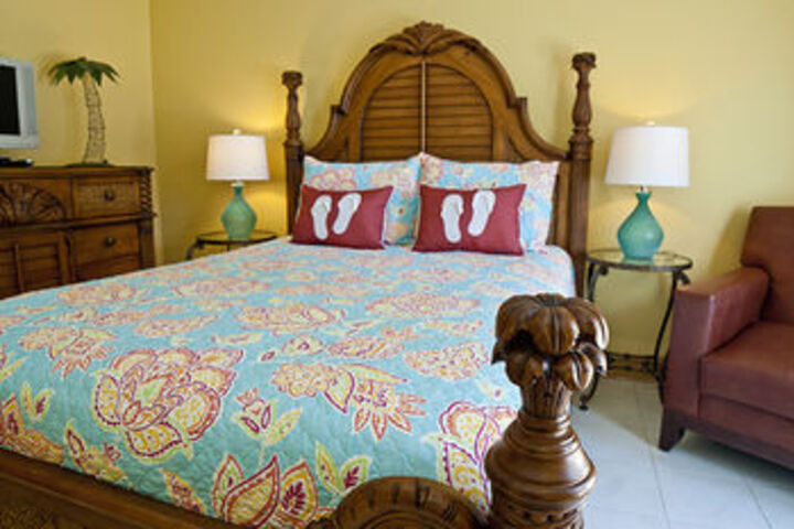 Room 14 of 33