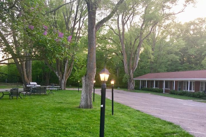 Property Grounds 28 of 45