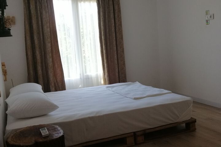 Room 95 of 127