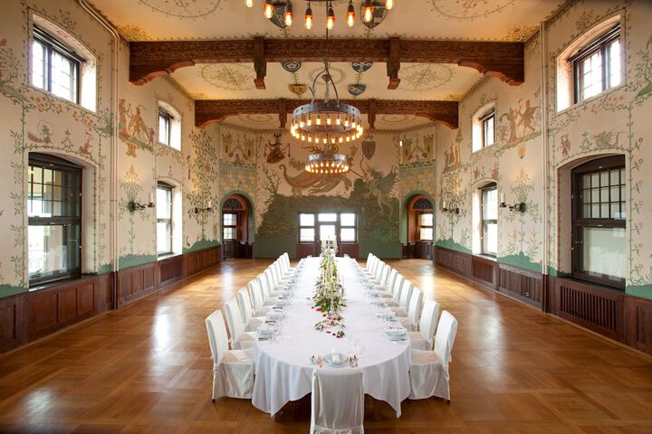 Ballroom/Hall 27 of 36