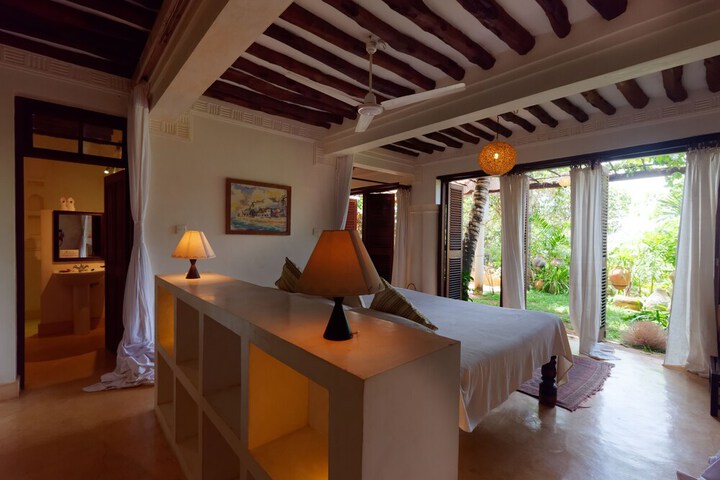 Room 15 of 71