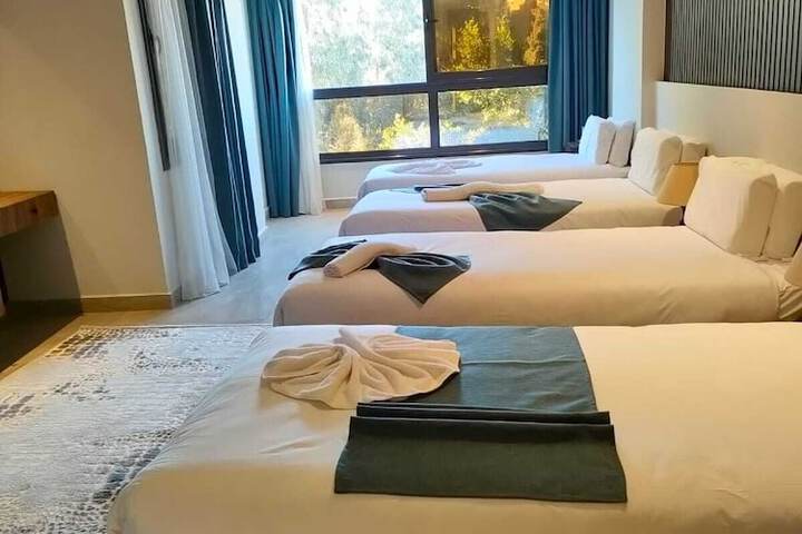 Room 46 of 126