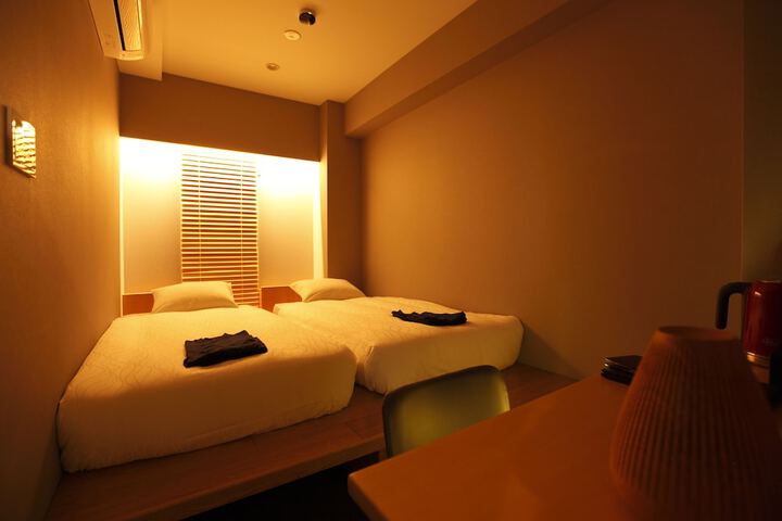 Room 14 of 61