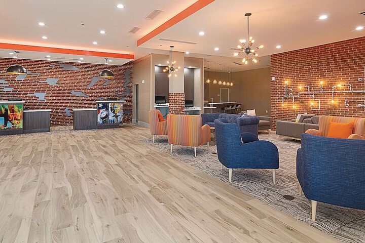 Lobby lounge
