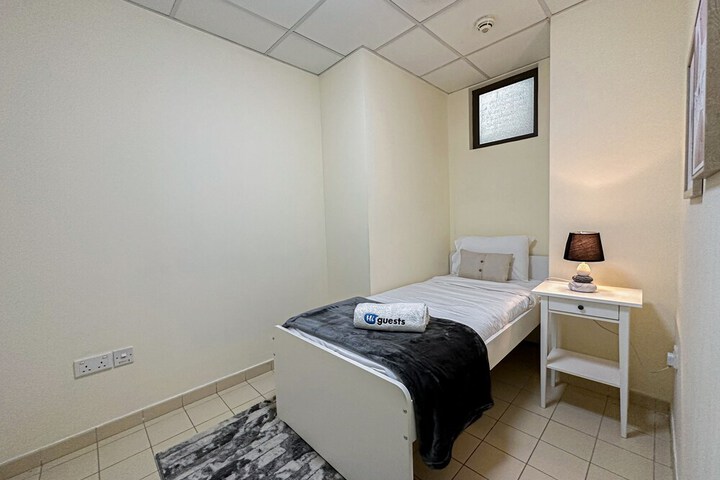 Room 6 of 53