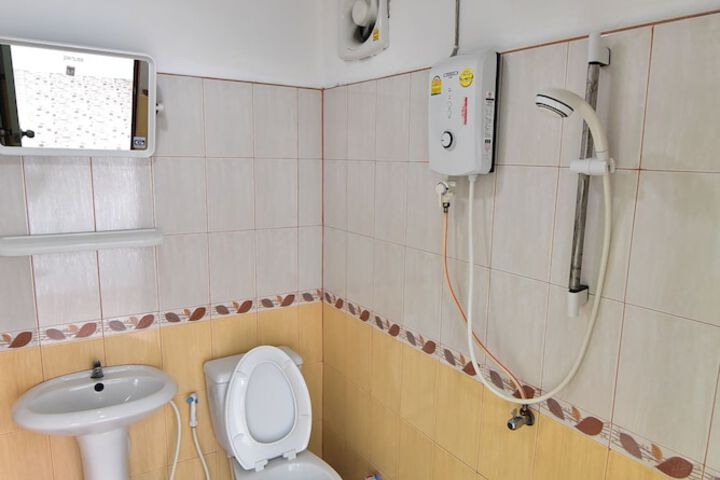 Room 20 of 27