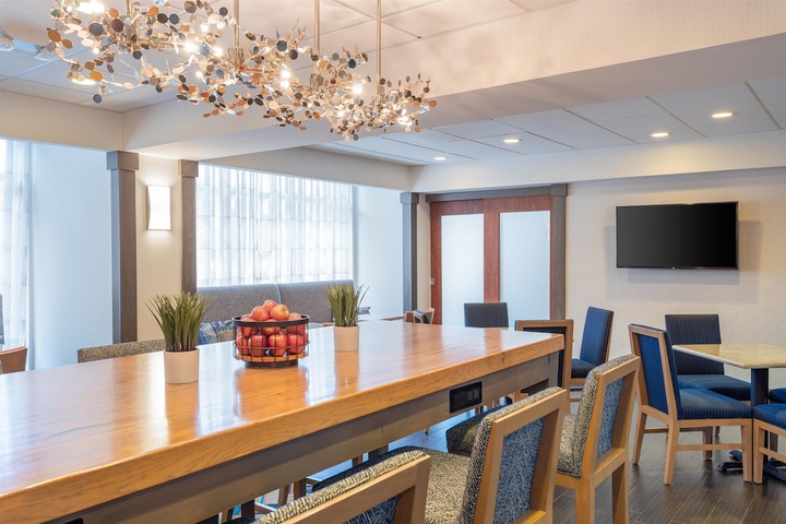 Hotel Interior 3 of 38