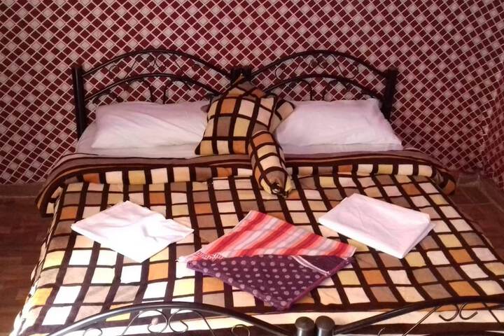 Room 7 of 39