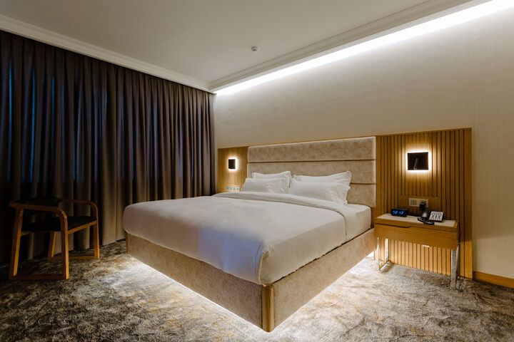 Room 9 of 59