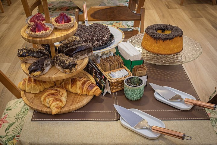 Breakfast/Coffee Service 20 of 27