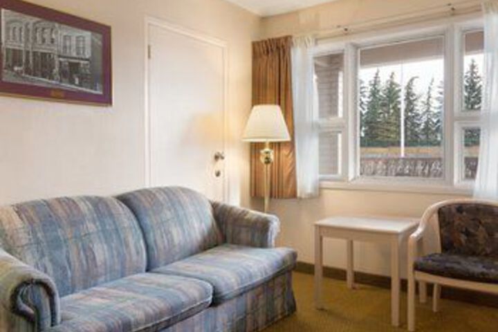 Room 20 of 24