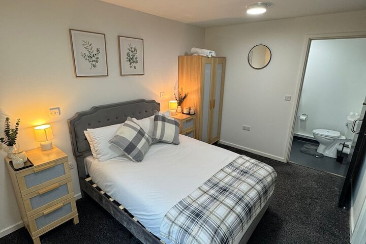 Room 7 of 15