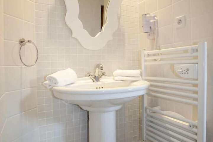 Clean Restrooms