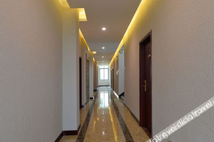 Hotel Interior 6 of 13