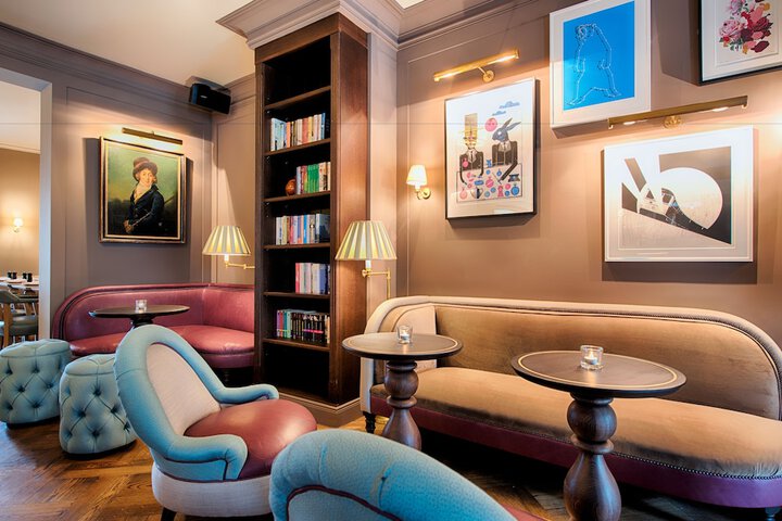 Hotel Lobby