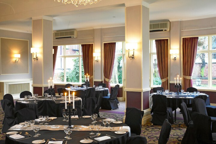 Ballroom/Hall 40 of 73